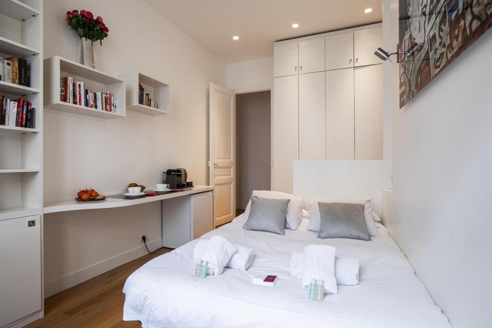 Tiny House St Germain Appartement Parijs Buitenkant foto